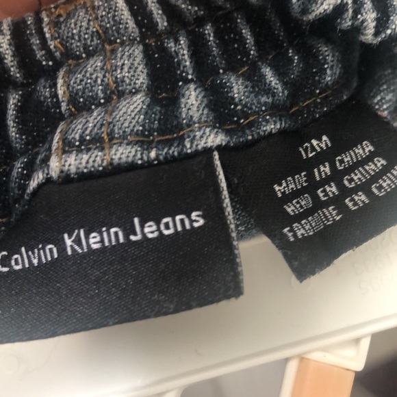 12 months two pairs of jeans - Picture 7 of 13